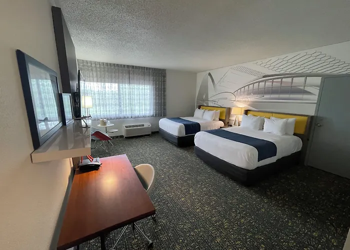 St Louis Airport Hotel Woodson Terrace